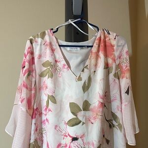 Calvin Klein Floral V-Neck Blouse